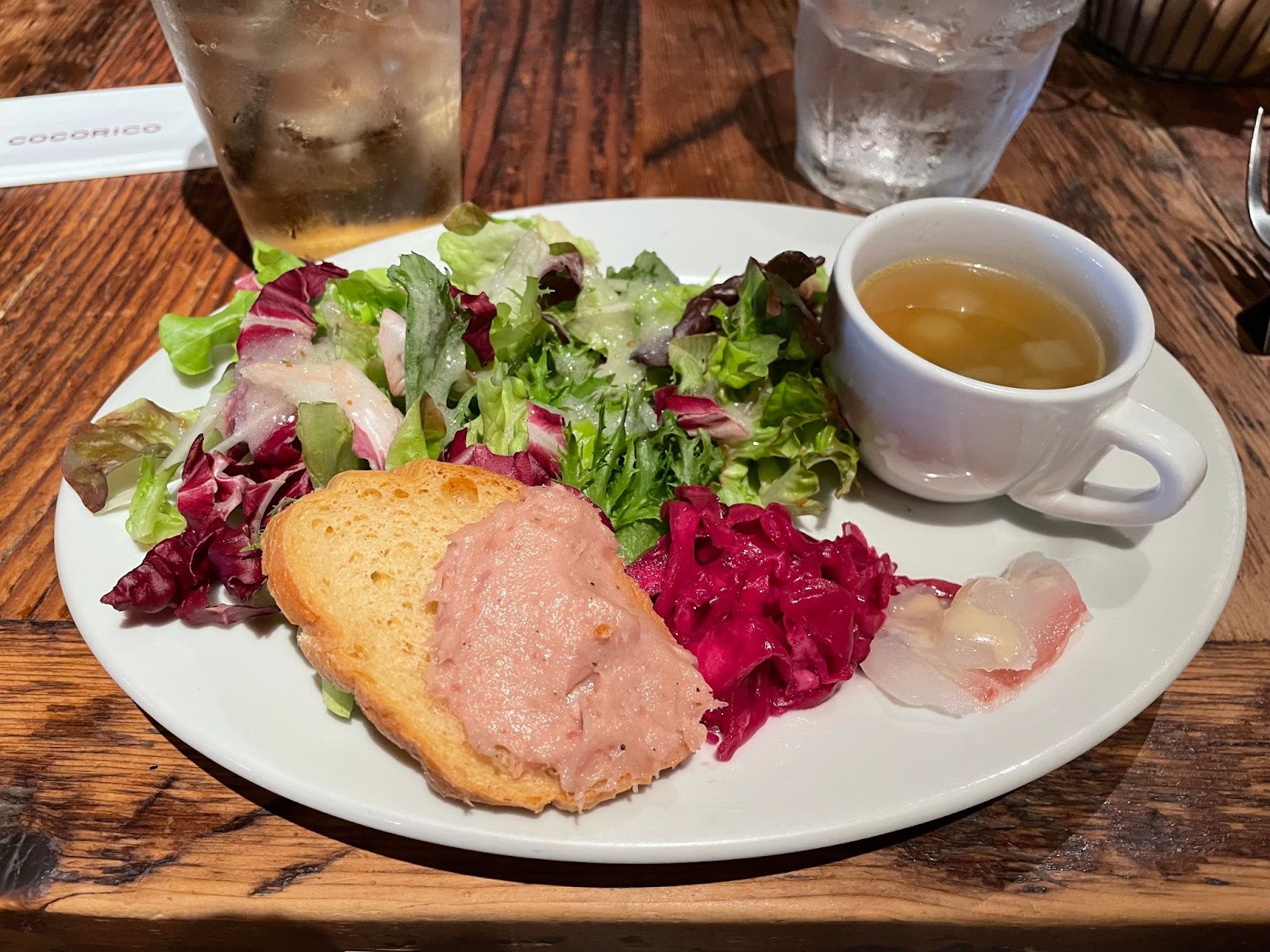 ランチに付属の前菜盛り合わせ